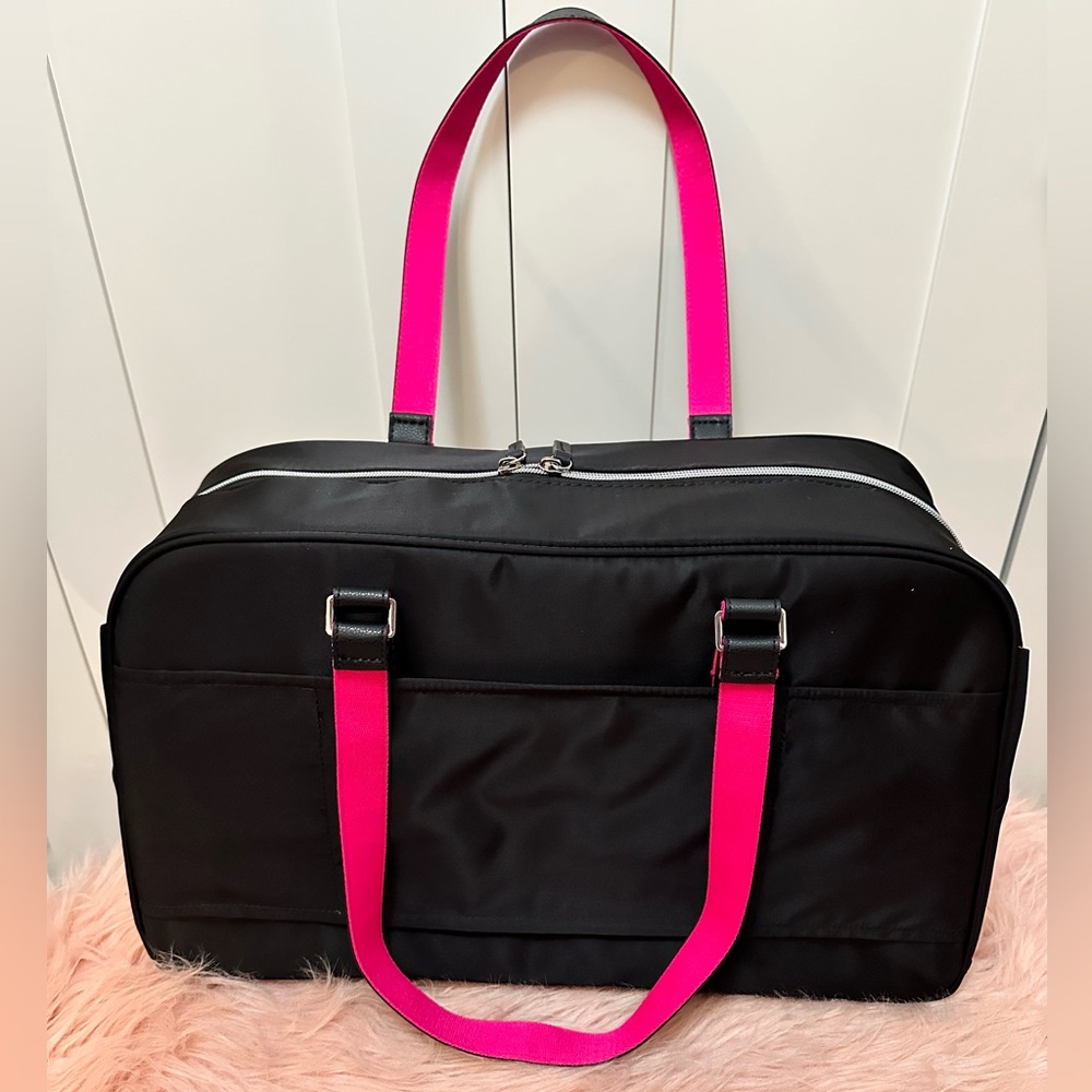 SJP Convertible Weekender Travel Carry-On Duffel Bag Black and Pink NEW! FIRM!! - Picture 2 of 16
